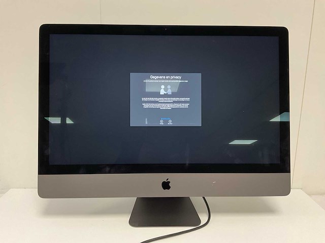 Apple imac pro 27”, xeon(r) w-2191b, 128 gb ram, 1 tb nvme, amd radeon pro vega 56 8 gb workstation - afbeelding 1 van  6