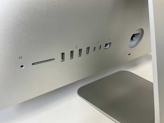 Apple imac retina 4k 21.5”, hexacore i5, 8 gb ram, 480 gb ssd - 1 tb hdd, amd radeon pro 560x 2 gb all-in-one desktops (2x) - afbeelding 12 van  14