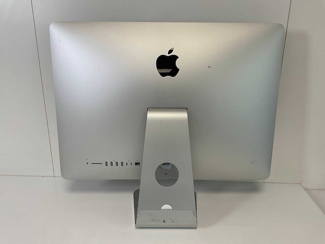 Apple imac retina 4k 21.5”, quadcore i3, 8 gb ram, 1 tb ssd, amd radeon pro 555x 2 gb all-in-one desktops (2x) - afbeelding 6 van  16