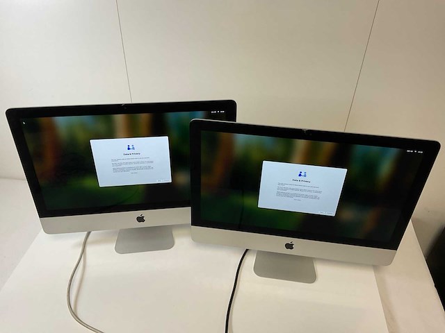 Apple imac retina 4k 21.5”, quadcore i3, 8 gb ram, 1 tb ssd, amd radeon pro 555x 2 gb all-in-one desktops (2x) - afbeelding 1 van  15
