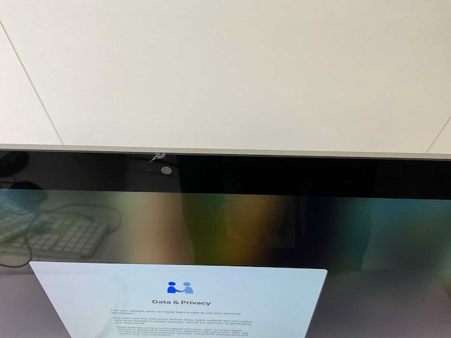 Apple imac retina 4k 21.5”, quadcore i3, 8 gb ram, 1 tb ssd, amd radeon pro 555x 2 gb all-in-one desktops (2x) - afbeelding 11 van  15