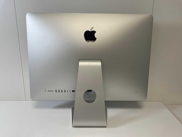 Apple imac retina 4k 21.5”, quadcore i3, 8 gb ram, 1 tb ssd, amd radeon pro 555x 2 gb all-in-one desktops (2x) - afbeelding 6 van  16