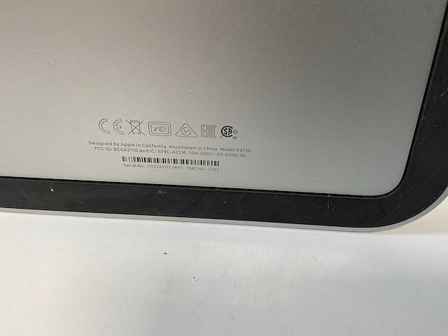 Apple imac retina 4k 21.5”, quadcore i3, 8 gb ram, 1 tb ssd, amd radeon pro 555x 2 gb all-in-one desktops (2x) - afbeelding 8 van  16