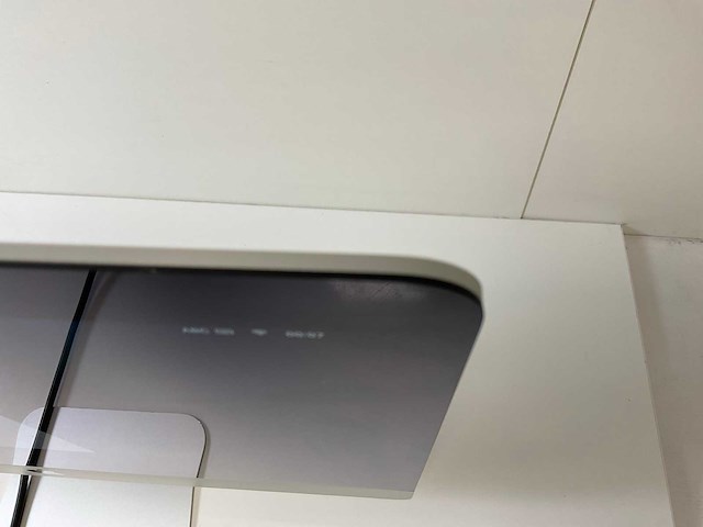 Apple imac retina 4k 21.5”, quadcore i3, 8 gb ram, 1 tb ssd, amd radeon pro 555x 2 gb all-in-one desktops (2x) - afbeelding 5 van  16