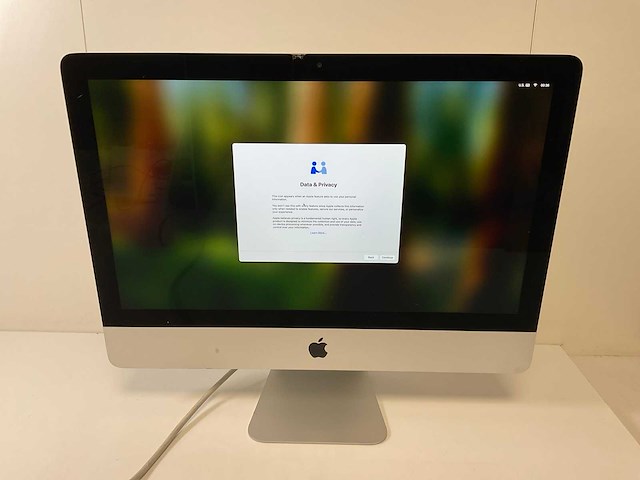 Apple imac retina 4k 21.5”, quadcore i3, 8 gb ram, 1 tb ssd, amd radeon pro 555x 2 gb all-in-one desktops (2x) - afbeelding 9 van  15