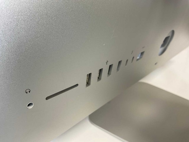 Apple imac retina 4k 21.5”, quadcore i5, 8 gb ram, 480 gb ssd - 1 tb nvme, amd radeon pro 555x 2 gb all-in-one desktops (2x) - afbeelding 5 van  14