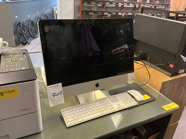 Apple imac10,1 desktop - afbeelding 1 van  4