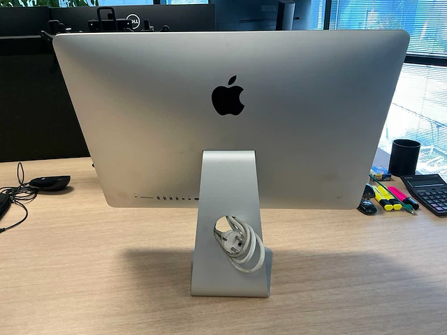 Apple inc. imac 16,2 desktop - afbeelding 4 van  5