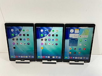 Apple ipad 10.2 inch - wifi + cellular - 64 gb - space gray (3x) - afbeelding 1 van  10