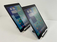 Apple ipad 10.2 inch (2021) - wifi + cellular - 64 gb - space gray (2x) - afbeelding 5 van  10