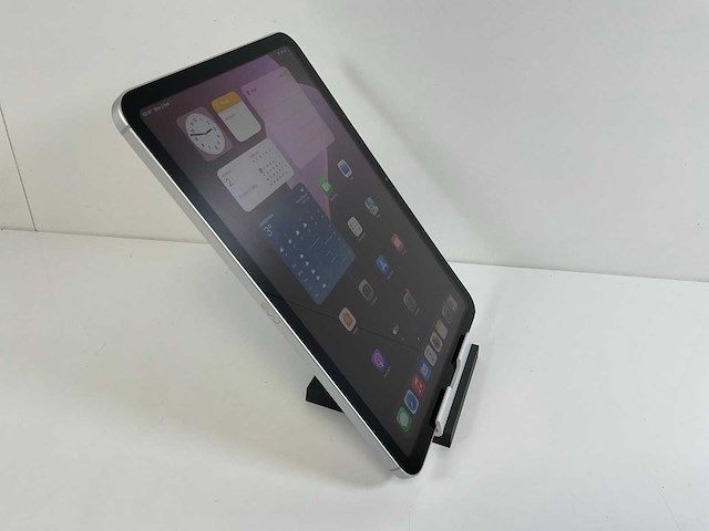 Apple ipad 10.9 inch (2022) - wifi + cellular - 64 gb - silver - afbeelding 2 van  4