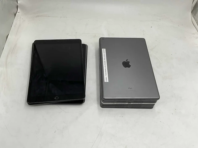 Apple ipad (12x) - afbeelding 7 van  12