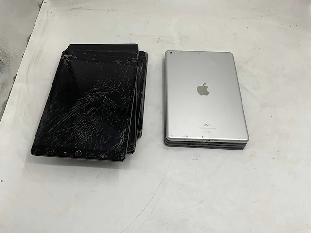 Apple ipad (12x) - afbeelding 11 van  12