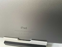 Apple ipad (2018) 6th gen 9.7” - wifi - 32 gb / 128 gb - space gray (4x) - afbeelding 8 van  10
