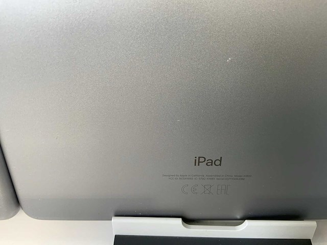 Apple ipad (2018) 9.7”, - wi-fi - 128 gb - space gray (4x) - afbeelding 8 van  9