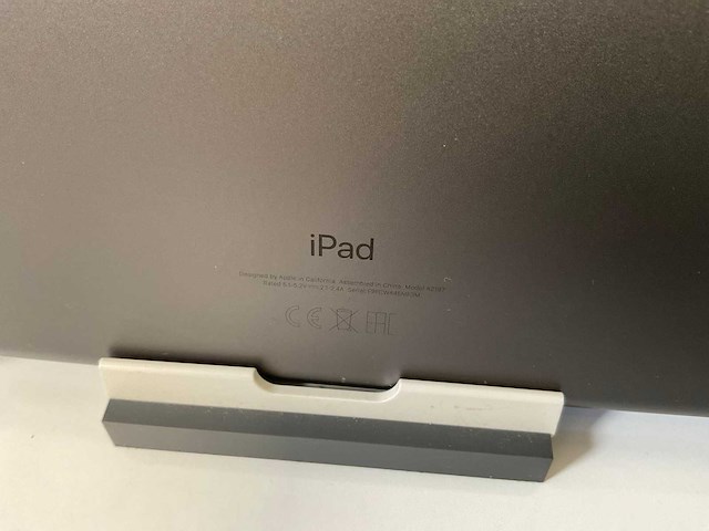 Apple ipad (2019) 7th gen 10.2” - wifi - 32 gb - space gray (3x) - afbeelding 7 van  8