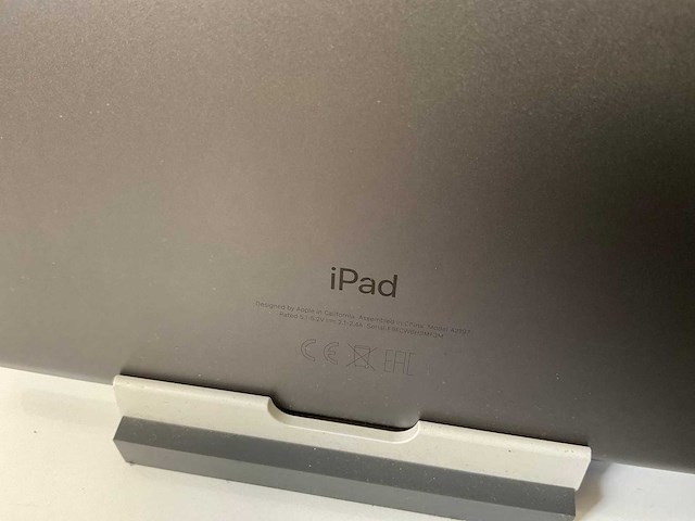 Apple ipad (2019) 7th gen 10.2” - wifi - 32 gb - space gray (3x) - afbeelding 8 van  8