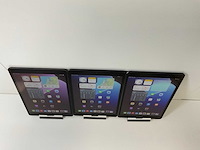 Apple ipad (2019) 7th gen 10.2” - wifi - 32 gb - space gray (3x) - afbeelding 2 van  9