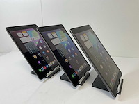 Apple ipad (2019) 7th gen 10.2” - wifi - 32 gb - space gray (3x) - afbeelding 4 van  9