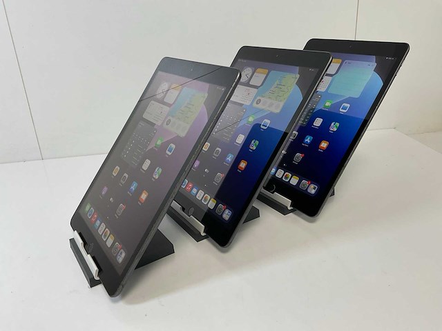 Apple ipad (2019) 7th gen 10.2” - wifi - 32 gb - space gray (3x) - afbeelding 5 van  9