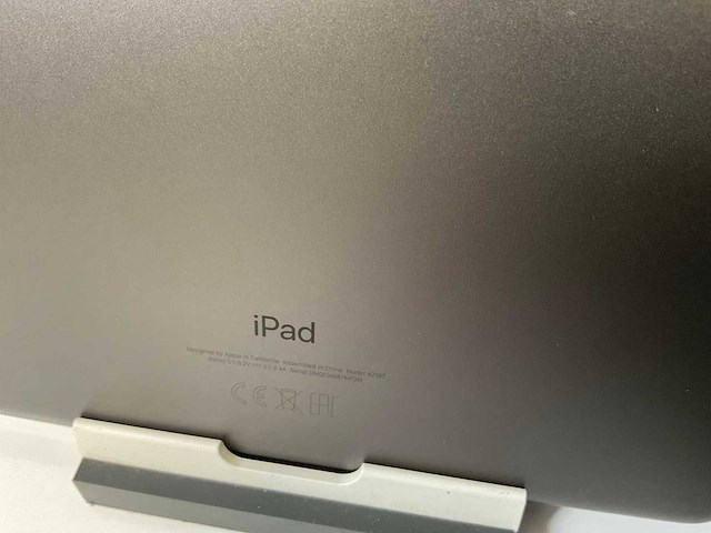 Apple ipad (2019) 7th gen 10.2” - wifi - 32 gb - space gray (3x) - afbeelding 2 van  10
