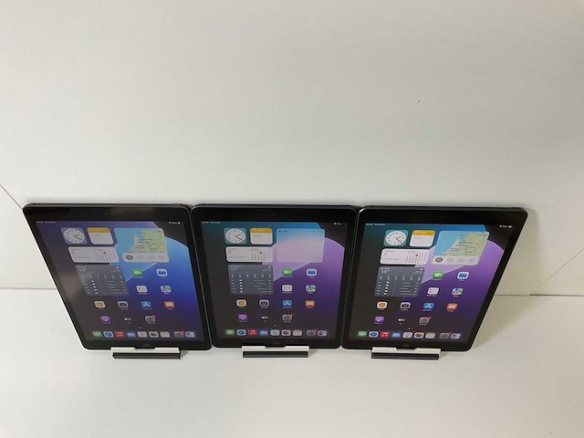 Apple ipad (2019) 7th gen 10.2” - wifi - 32 gb - space gray (3x) - afbeelding 4 van  10
