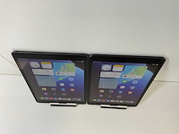 Apple ipad (2020) 8th gen 10.2” - wifi - 32 gb - space gray (2x) - afbeelding 2 van  9