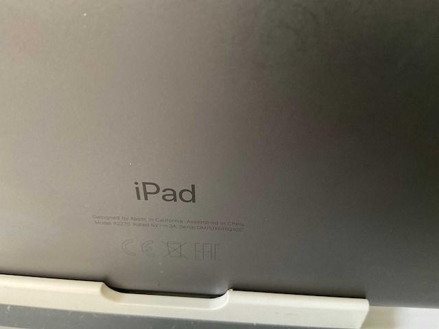 Apple ipad (2020) 8th gen 10.2” - wifi - 32 gb - space gray (2x) - afbeelding 6 van  9
