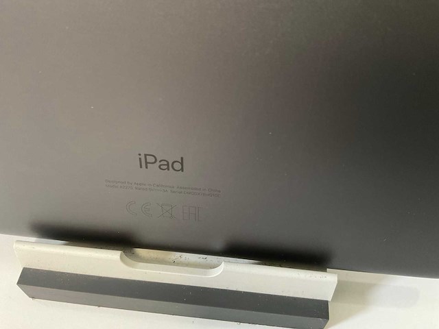 Apple ipad (2020) 8th gen 10.2” - wifi - 32 gb - space gray (3x) - afbeelding 3 van  5