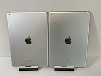 Apple ipad (2021) 10.2” - wifi - 64 gb - silver (2x) - afbeelding 6 van  9