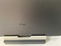 Apple ipad (2021) 10.2” - wifi - 64 gb - silver - afbeelding 6 van  6