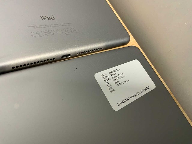 Apple ipad 5 a1822 tablet (6x) - afbeelding 9 van  10