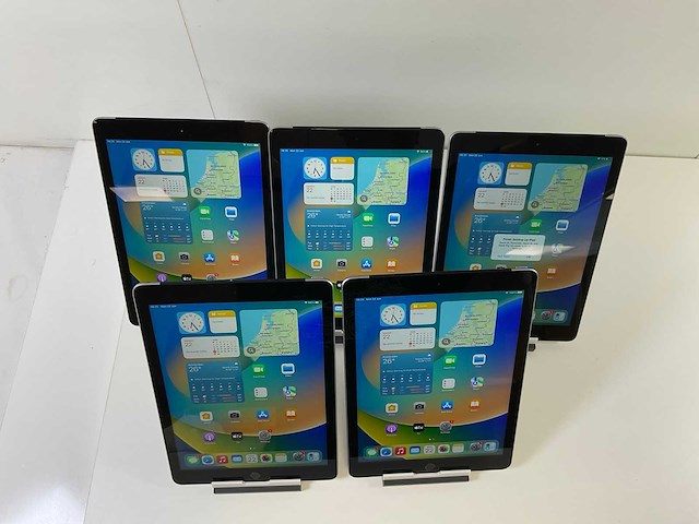 Apple ipad 5th gen - wi-fi + cellular - 32 gb - space gray (5x) - afbeelding 1 van  3