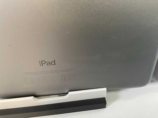 Apple ipad 5th gen - wi-fi + cellular - 32 gb - space gray (5x) - afbeelding 12 van  12