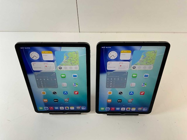 Apple ipad 5th gen - wifi + cellular - 256 gb - space gray (2x) - afbeelding 2 van  4