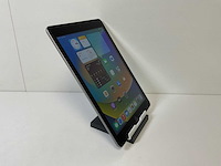 Apple ipad 5th gen - wifi + cellular - 32 gb - silver - afbeelding 3 van  8