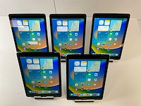 Apple ipad 5th gen 9.7” - wifi + cellular - 128 gb - space gray (5x) - afbeelding 2 van  6