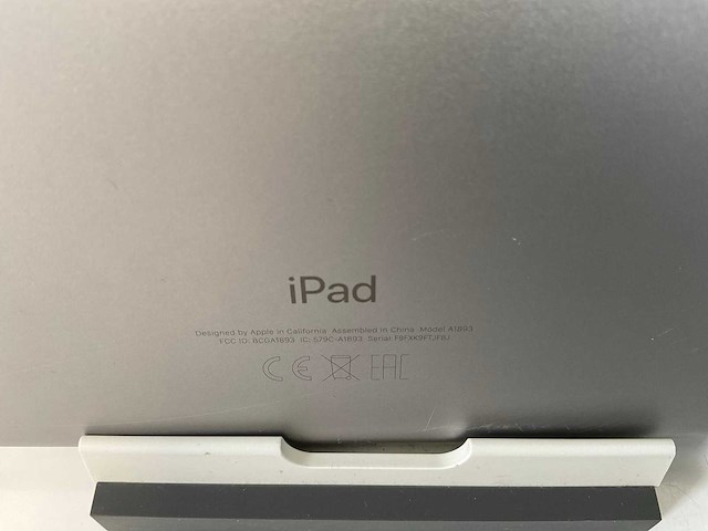 Apple ipad 6th gen - wi-fi - 32 gb - space gray (4x) - afbeelding 10 van  10