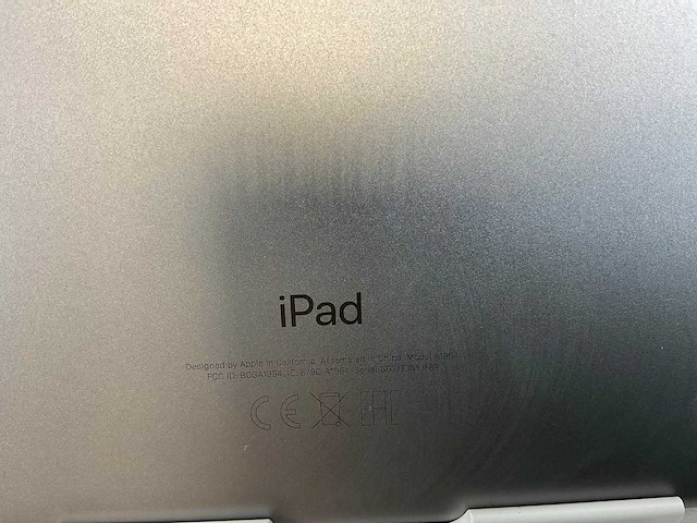 Apple ipad 6th gen - wi-fi + cellular - 128 gb - space gray (4x) - afbeelding 7 van  9