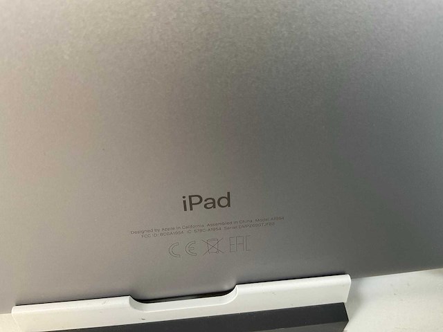 Apple ipad 6th gen - wi-fi + cellular - 32 gb - space gray (4x) - afbeelding 10 van  10