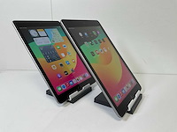 Apple ipad 6th gen - wifi - 128 gb - space gray (2x) - afbeelding 2 van  8