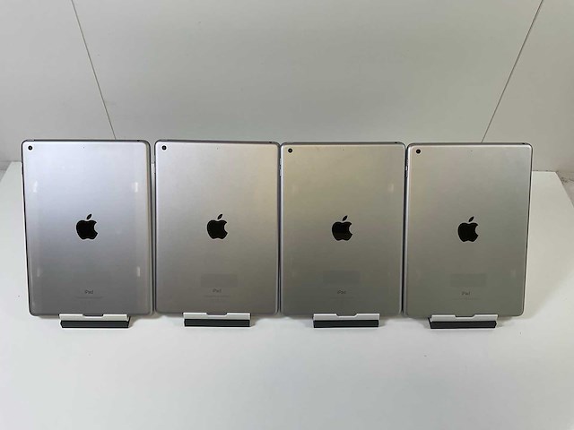Apple ipad 6th gen - wifi - 32 gb - space gray (4x) - afbeelding 5 van  9
