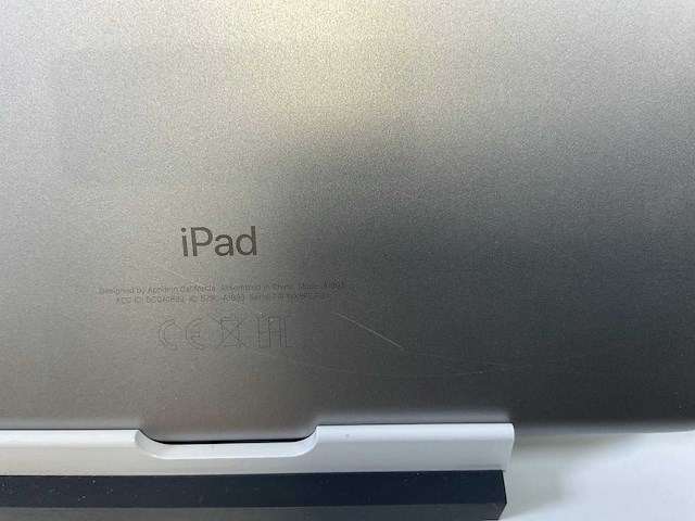 Apple ipad 6th gen - wifi - 32 gb - space gray (4x) - afbeelding 6 van  9