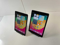 Apple ipad 6th gen - wifi + cellular - 128 gb - space gray (2x) - afbeelding 2 van  2