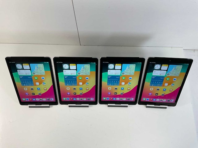 Apple ipad 6th gen 8.3” - wifi + cellular - 128 gb - space gray (4x) - afbeelding 2 van  4
