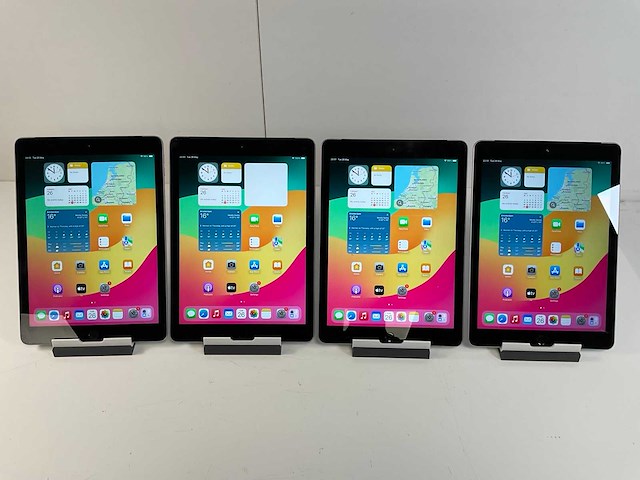 Apple ipad 6th gen 8.3” - wifi + cellular - 128 gb - space gray (4x) - afbeelding 1 van  5