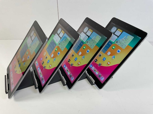 Apple ipad 6th gen 8.3” - wifi + cellular - 128 gb - space gray (4x) - afbeelding 4 van  5