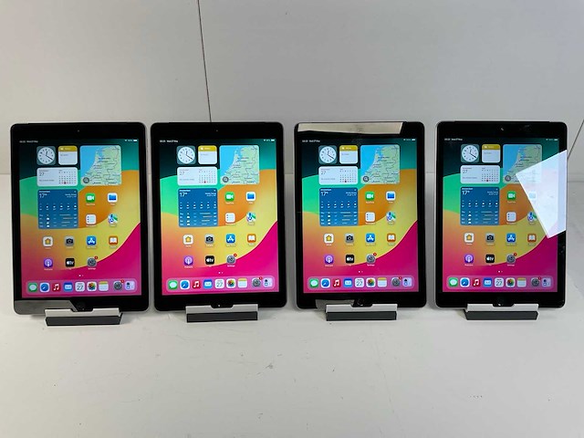 Apple ipad 6th gen 8.3” - wifi + cellular - 128 gb - space gray (4x) - afbeelding 1 van  5