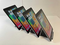 Apple ipad 6th gen 8.3” - wifi + cellular - 32 gb - space gray (4x) - afbeelding 4 van  5
