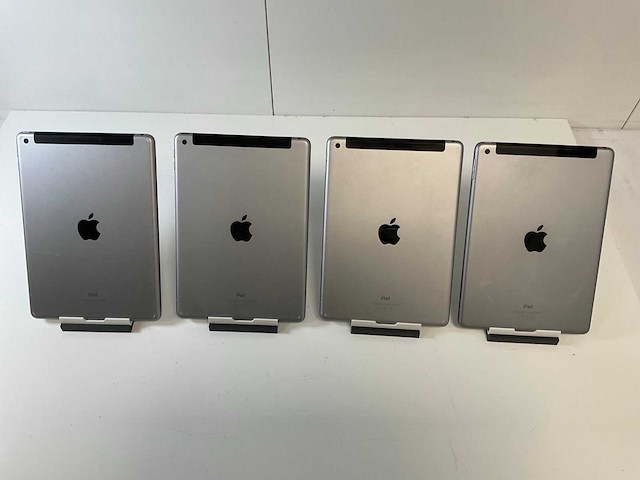 Apple ipad 6th gen 8.3” - wifi + cellular - 32 gb - space gray (4x) - afbeelding 5 van  5